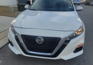 nissan altima 2019